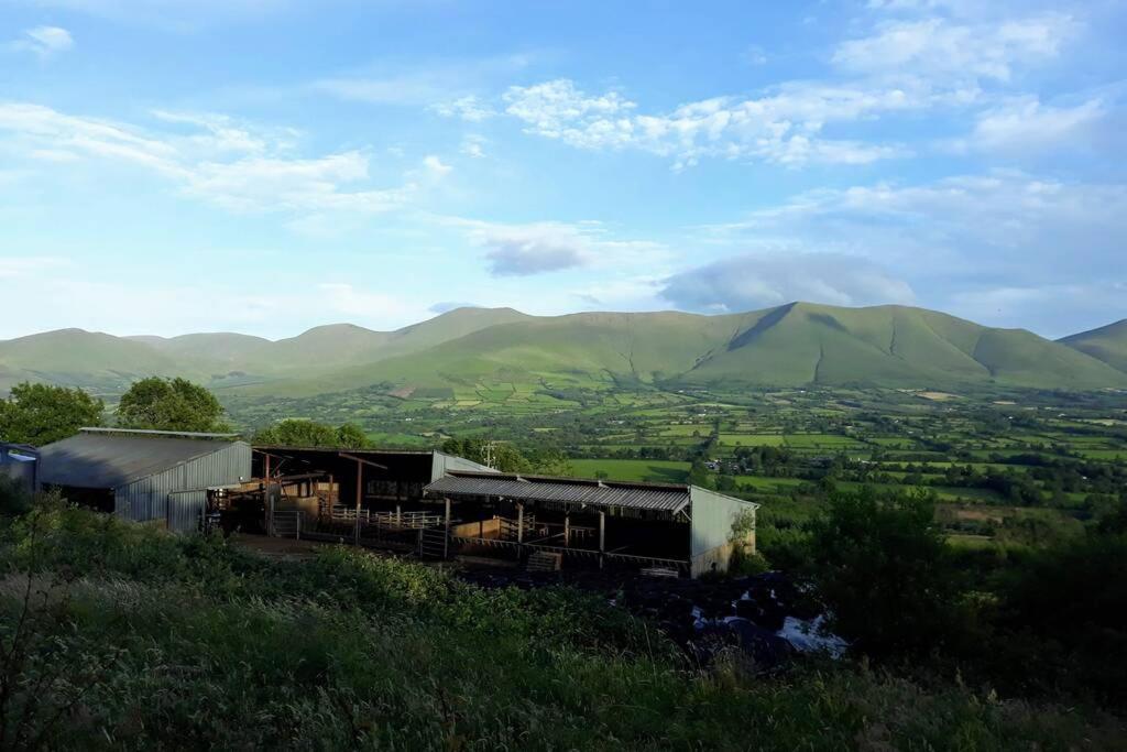 Corderry Farmhouse, Idyllic Cottage Amid 250 Acres Lisvernane Εξωτερικό φωτογραφία