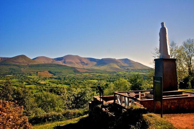 Corderry Farmhouse, Idyllic Cottage Amid 250 Acres Lisvernane Εξωτερικό φωτογραφία